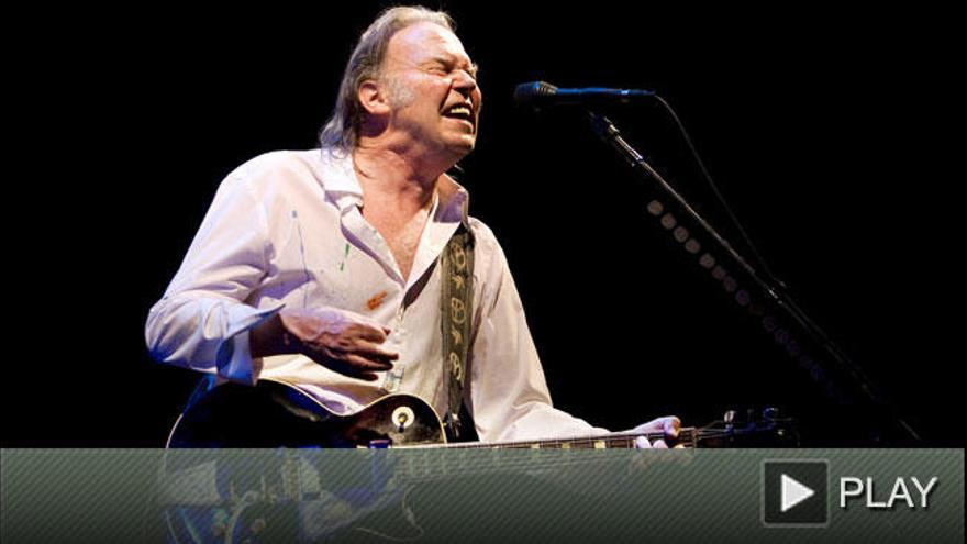 Neil Young cumple 70 años