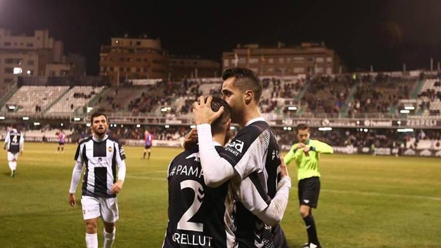 TVCS ofrece en directo el partido entre el CD Castellón y el Silla en Castalia