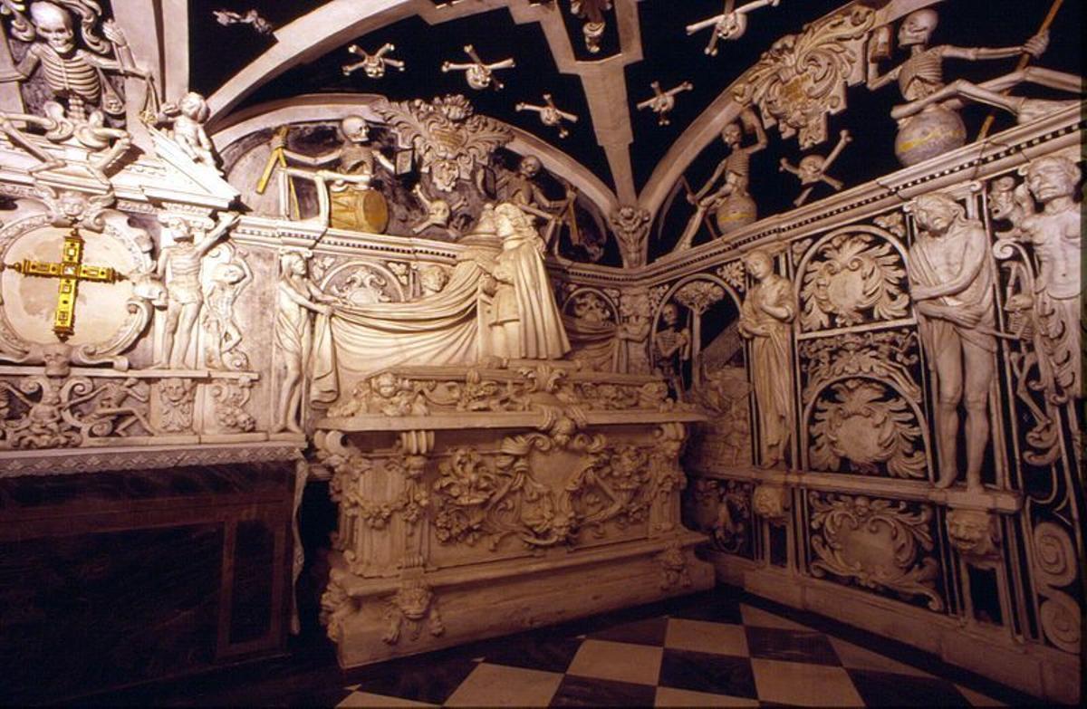 Cripta de Santa Maria de la Victoria