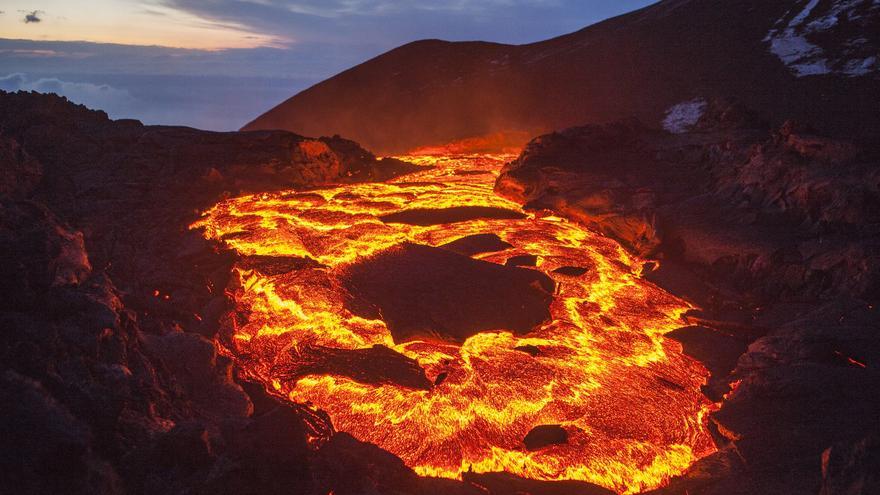 El ARN, &#039;semilla&#039; de la vida, surgió espontáneamente en la lava, descubren los científicos
