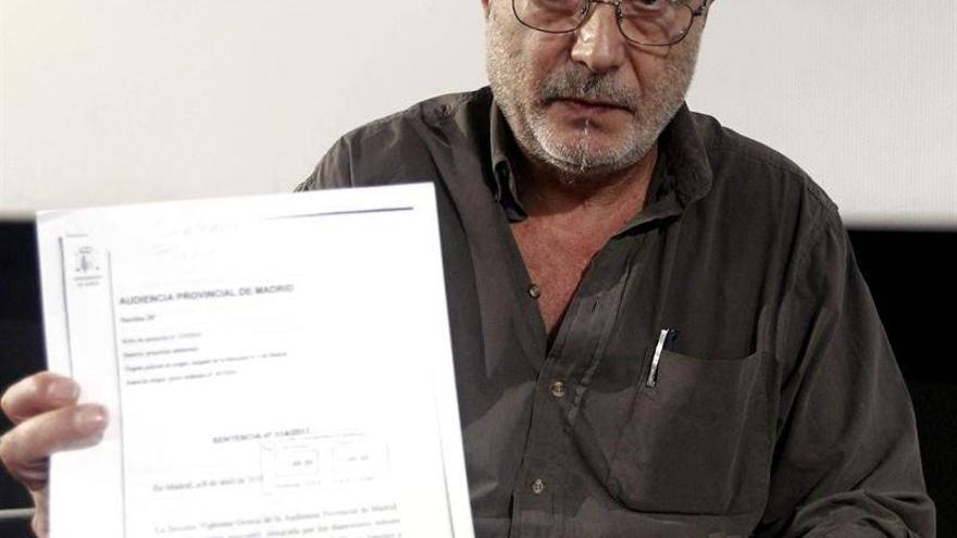 El cineasta plagiado por Pérez-Reverte pide su cese como académico de la RAE