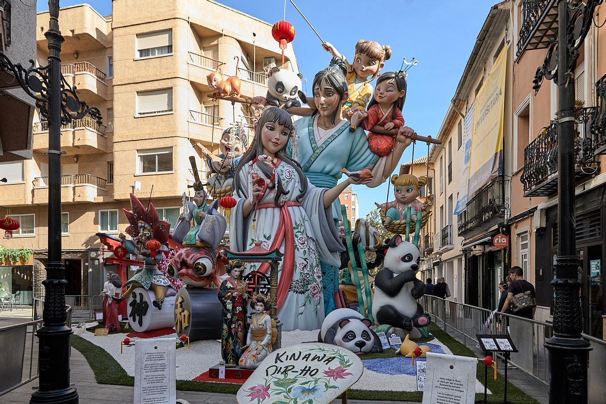Falla mayor de Vilanova el año pasado en la calle Sant Francesc de Borja.