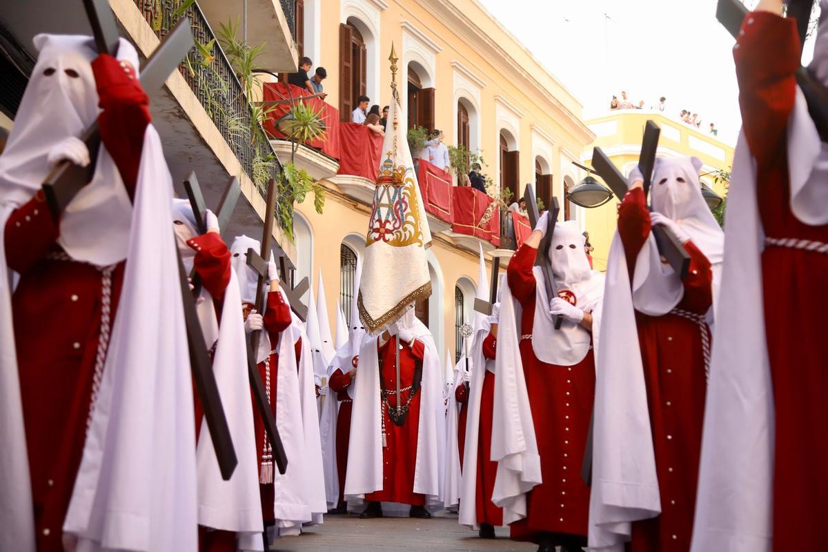 La iglesia de San Nicolás abre el camino a la Hermandad de la Sentencia La iglesia de San Nicolás abre el camino a la Hermandad de la Sentencia