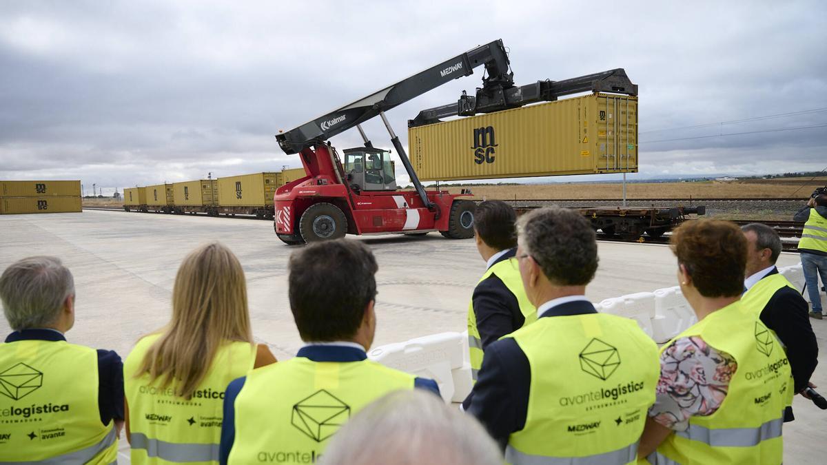 Inauguración de la terminal ferroviaria de la Plataforma Logística de Badajoz.