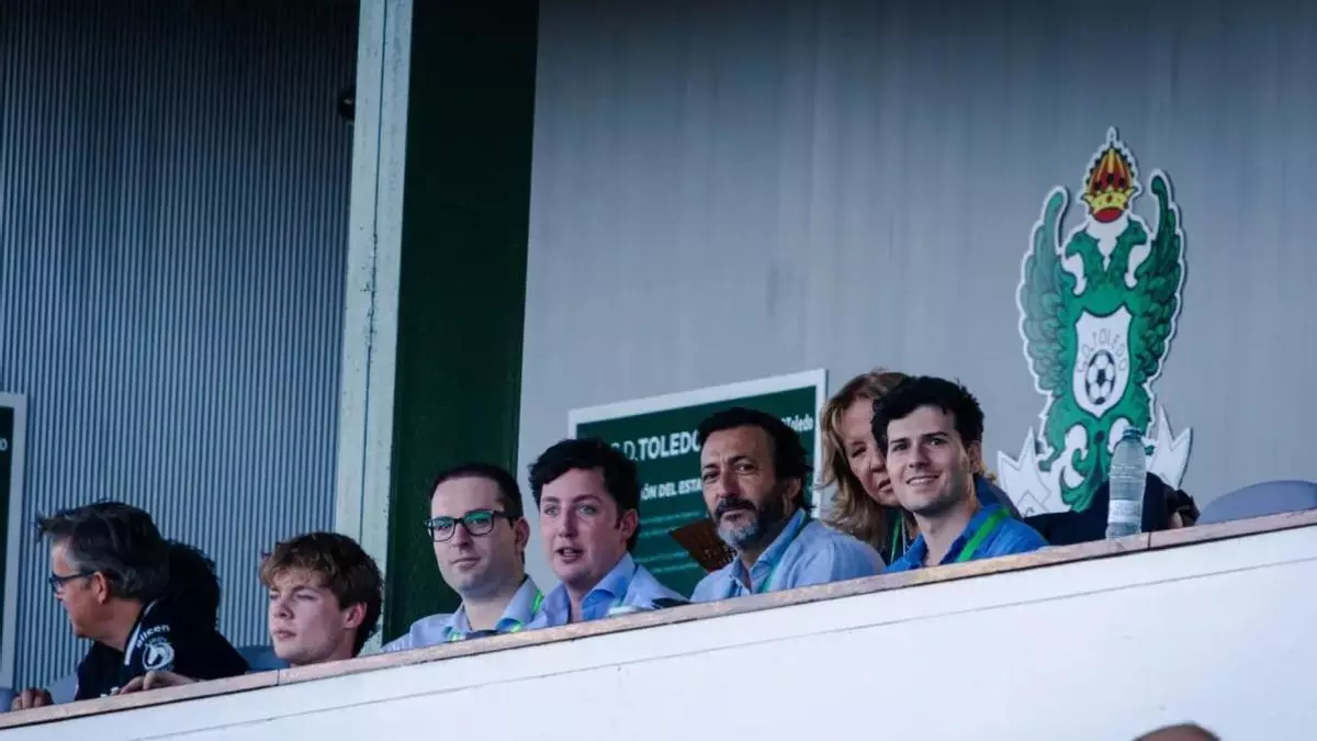 El debut más surrealista del 'Pequeño Nicolás' en el Deportivo Guadalajara: "Fue mi primera vez y, gracias a Dios, sin gatillazo"