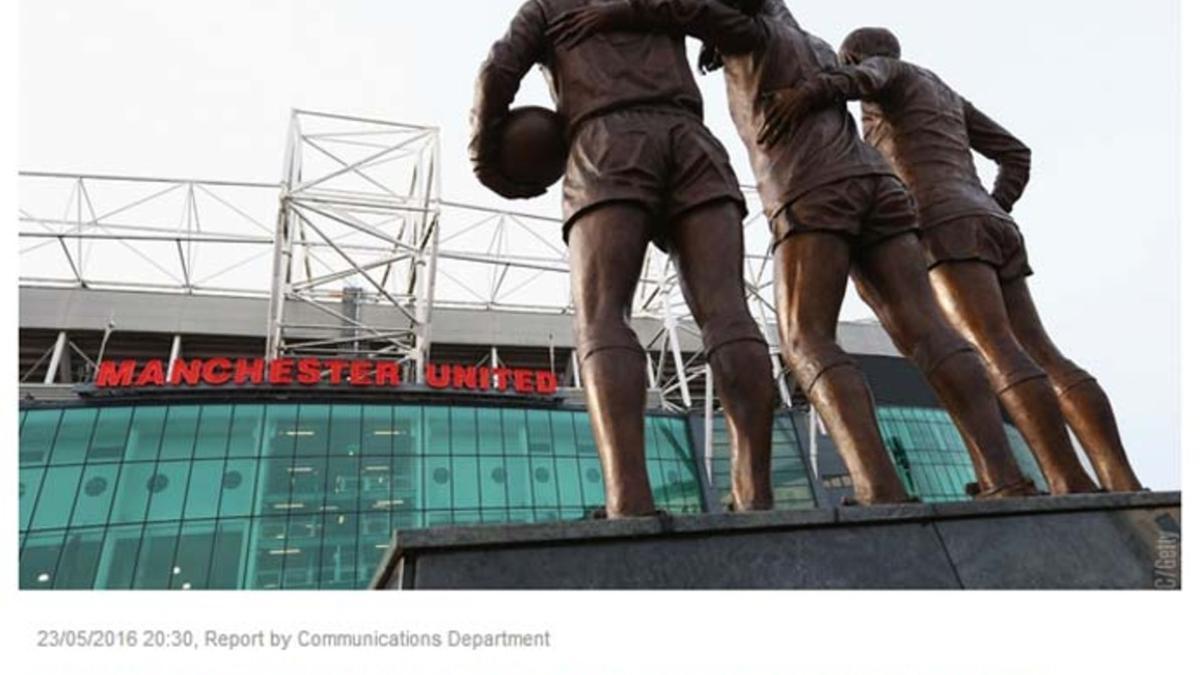 El Manchester United anunció la marcha de Van Gaal a través de un comunicado en su web