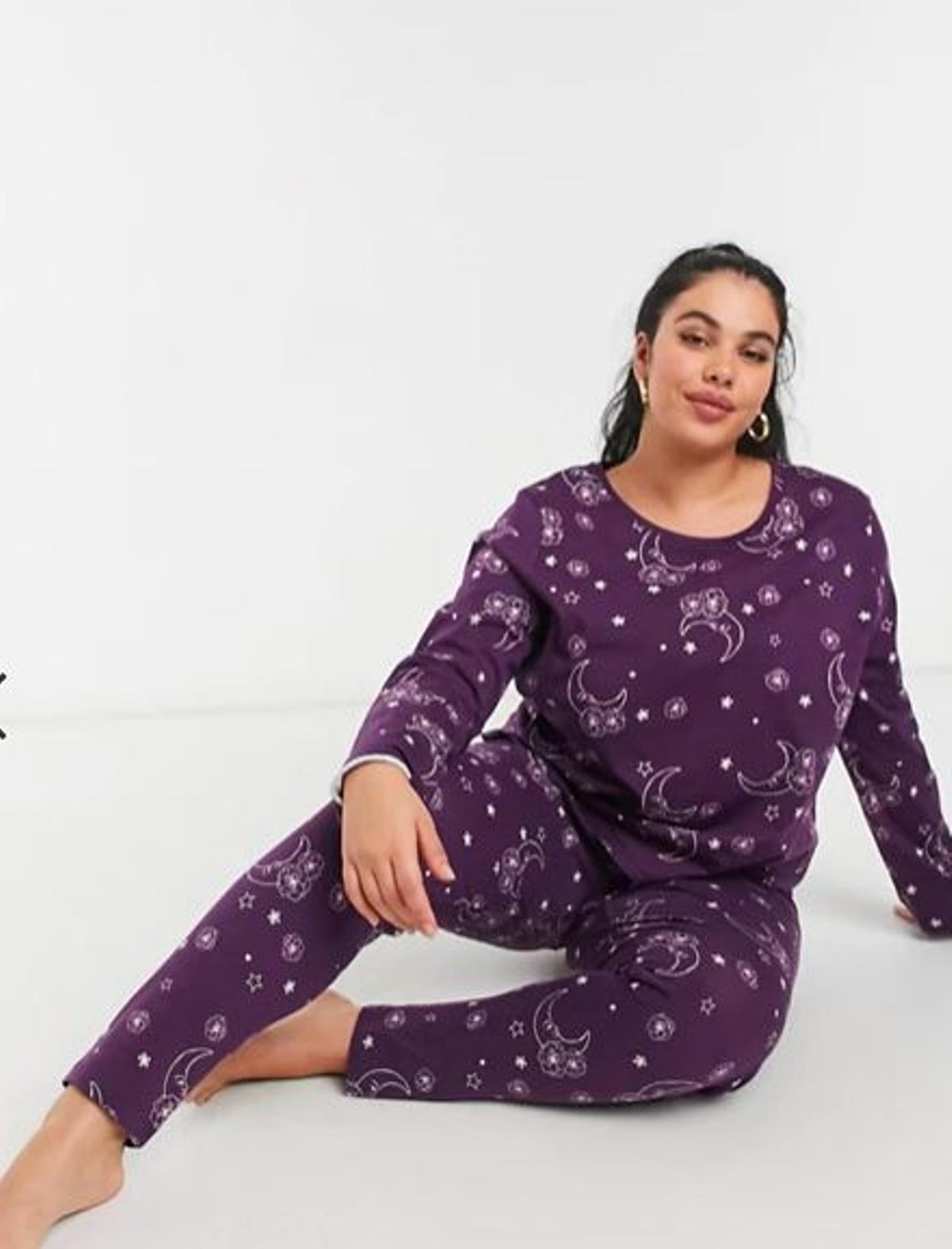 Camiseta de pijama violeta de manga larga con estampado de tarot Mix & Match exclusiva de ASOS DESIGN Curve