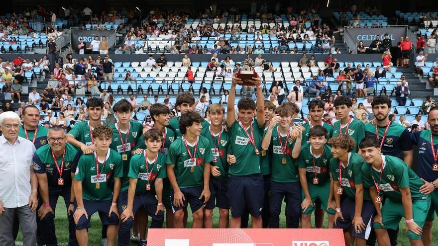 Entrega de premios de la Vigo Cup en el estadio de Balaídos