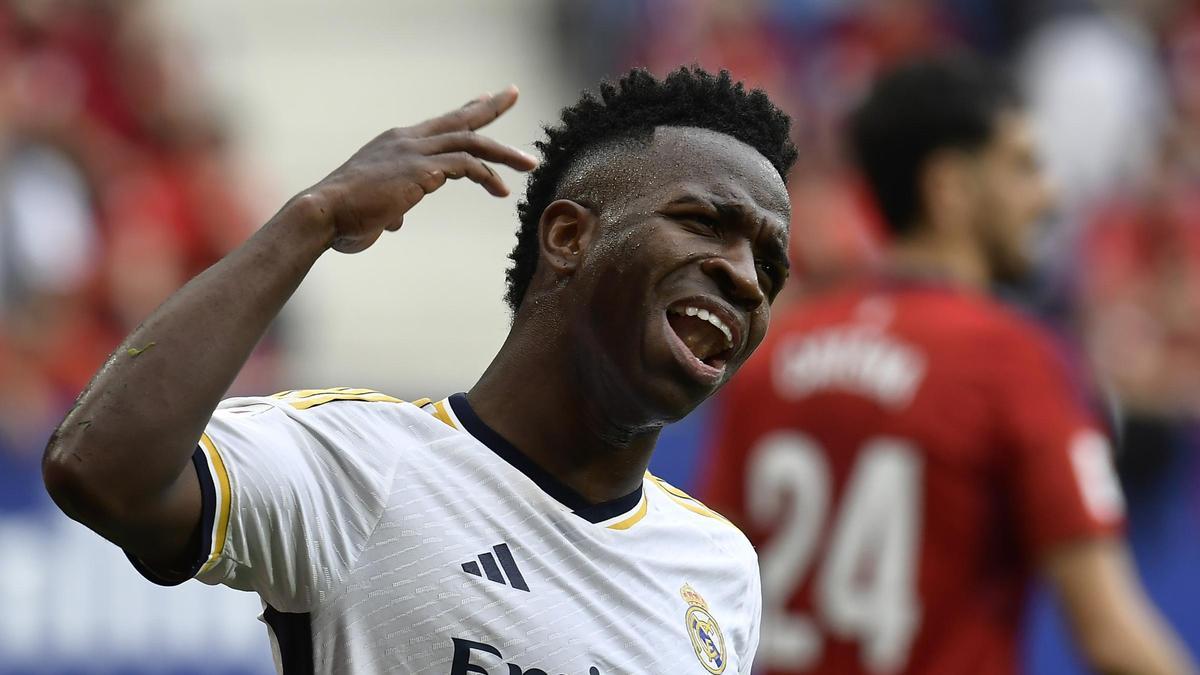 Vinicius Junior, jugador del Real Madrid, durante el partido en el Sadar.