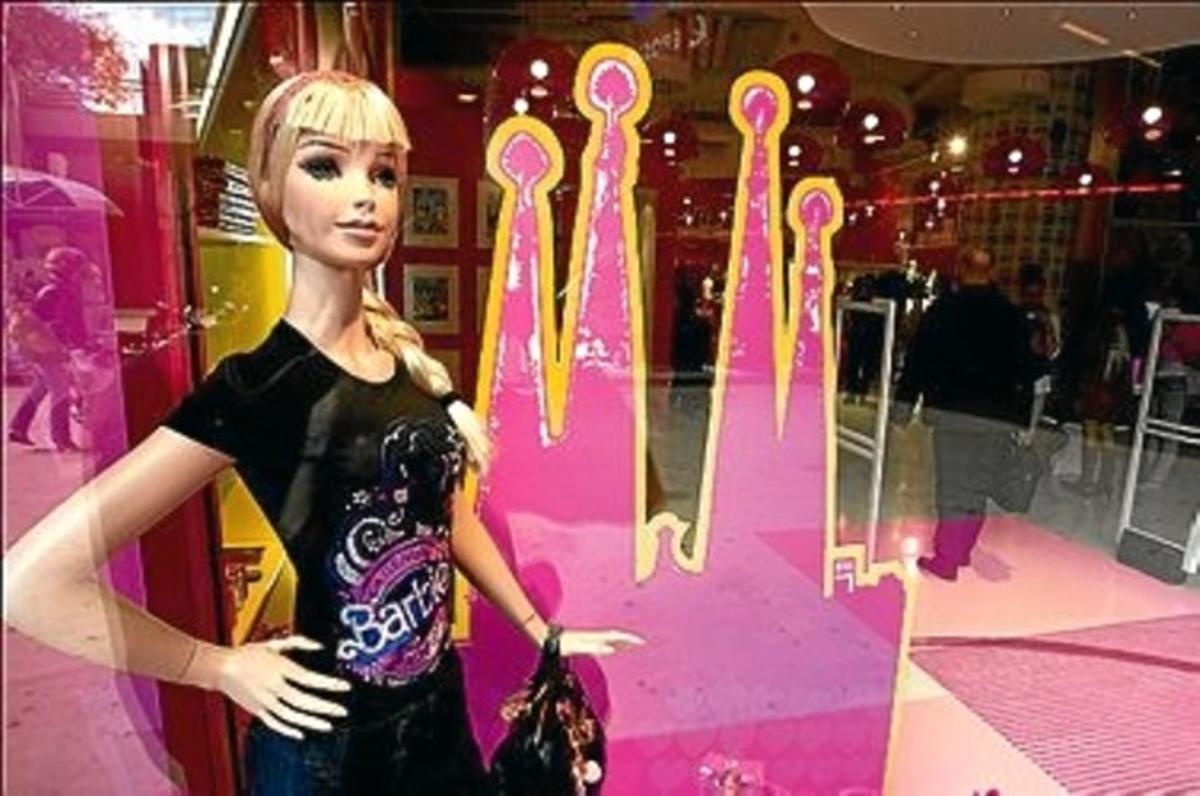 Obre a BCN la primera botiga de Barbie a Europa_MEDIA_1 Obre a BCN la primera botiga de Barbie a Europa_MEDIA_1