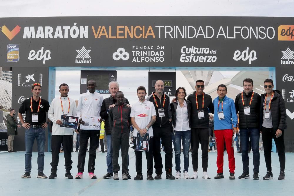 Presentación de los atletas élite del Maratón Valencia Trinidad Alfonso y 10k