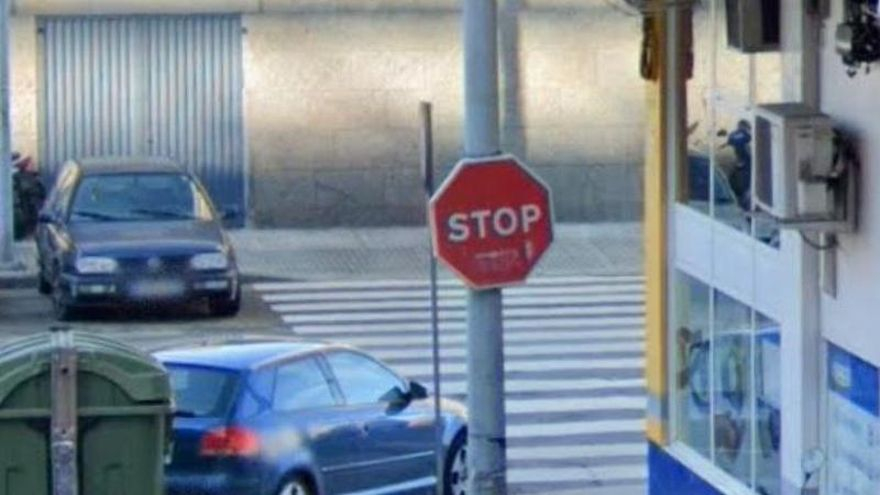 Una discusión de tráfico en Vigo por un stop termina con una mandíbula rota y un detenido