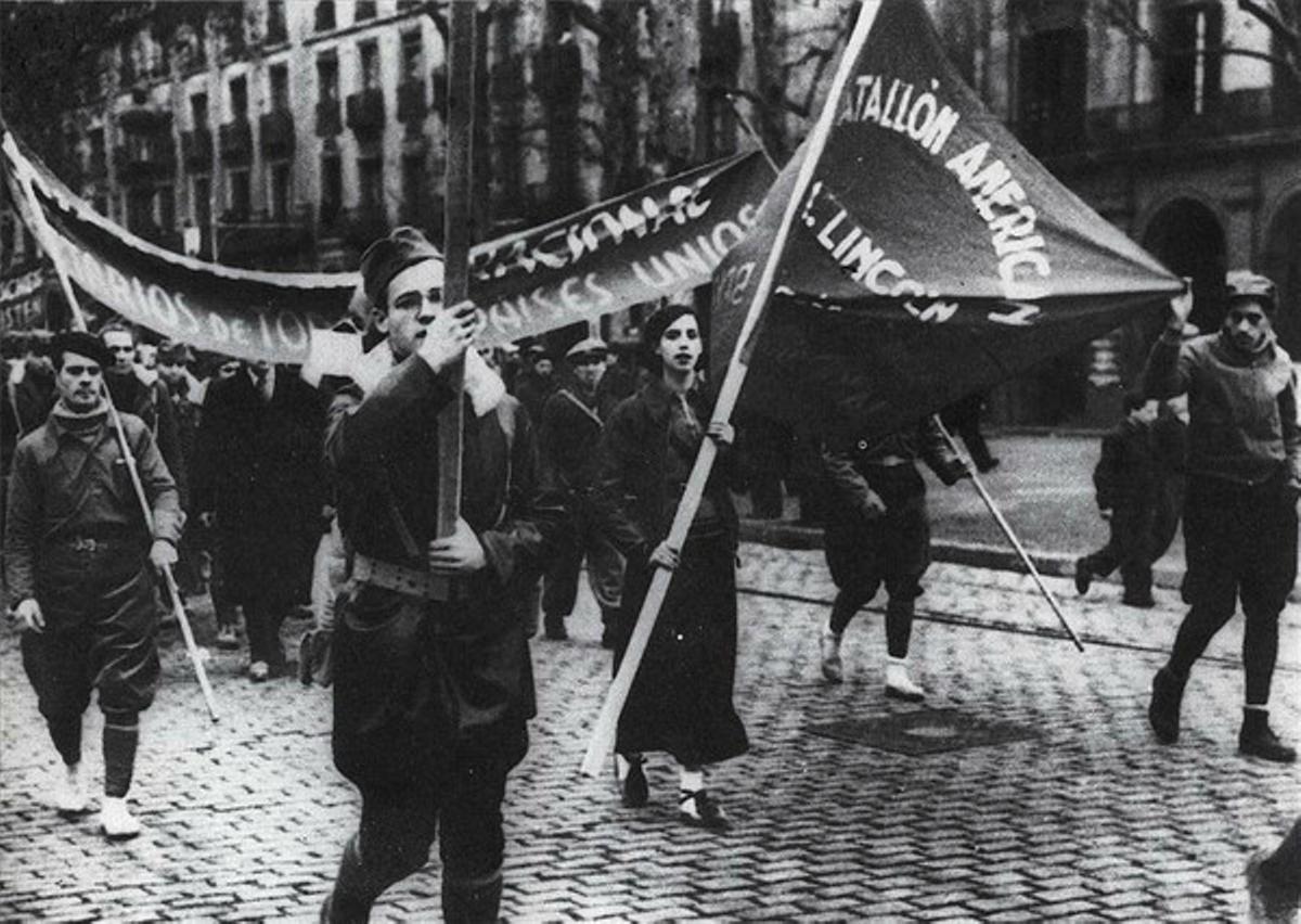 desfile-brigada-lincoln-por-barcelona