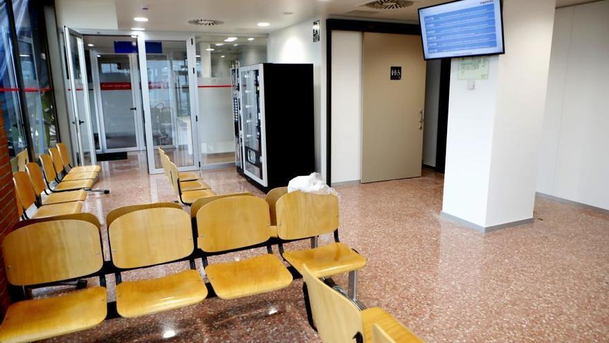 Denuncia meses de espera tras ver su cita anulada en Neurología de Jove