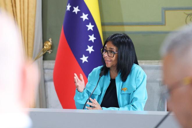 Estados Unidos negocia con Venezuela una participación en yacimientos petroleros