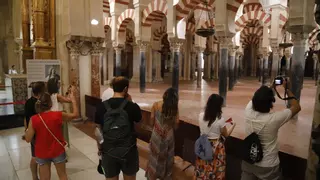Polémica en redes tras el incendio en la Mezquita-Catedral de Córdoba con una oleada de mensajes islamófobos: "Fuera musulmanes"