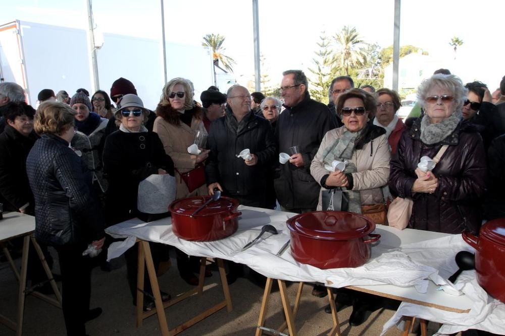 Degustación de pelotas por el Día de San Fulgencio en Pozo Estrecho