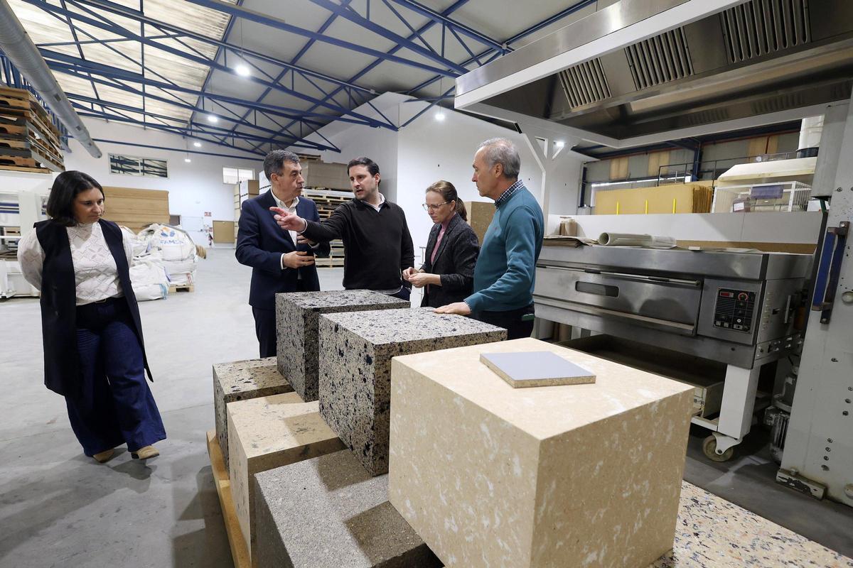 Visita de ayer a la empresa pontevedresa