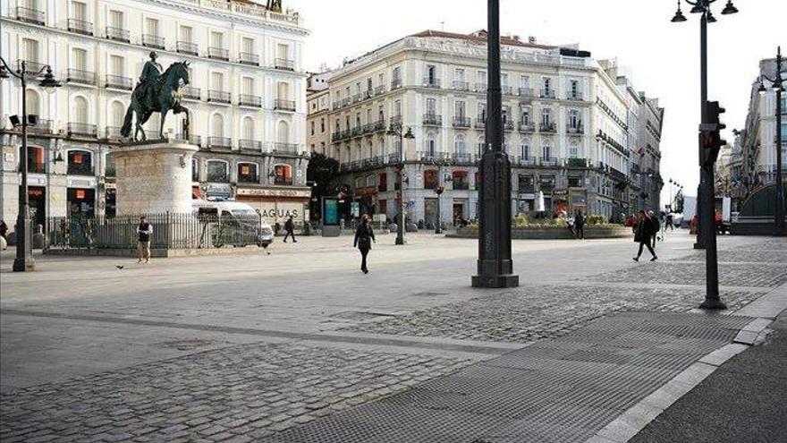 Prohibido pisar la calle salvo por necesidad en toda España