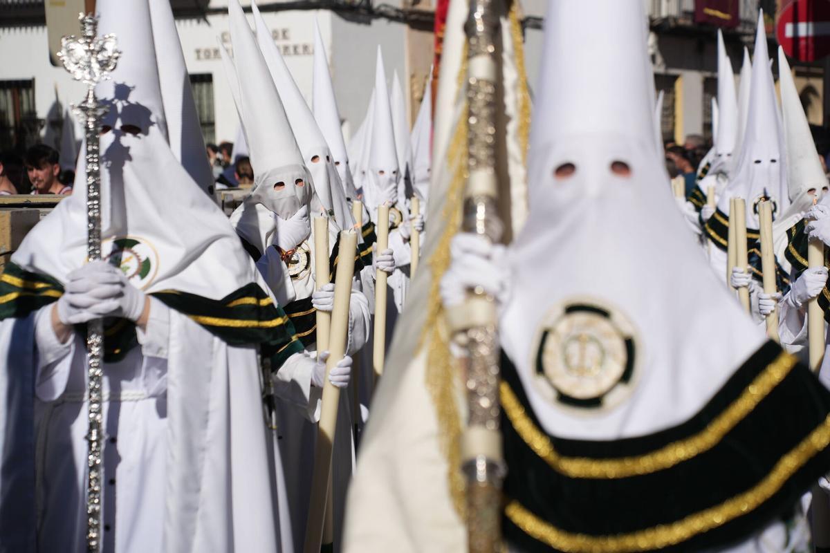 Nazarenos de La Paz este Miércoles Santo