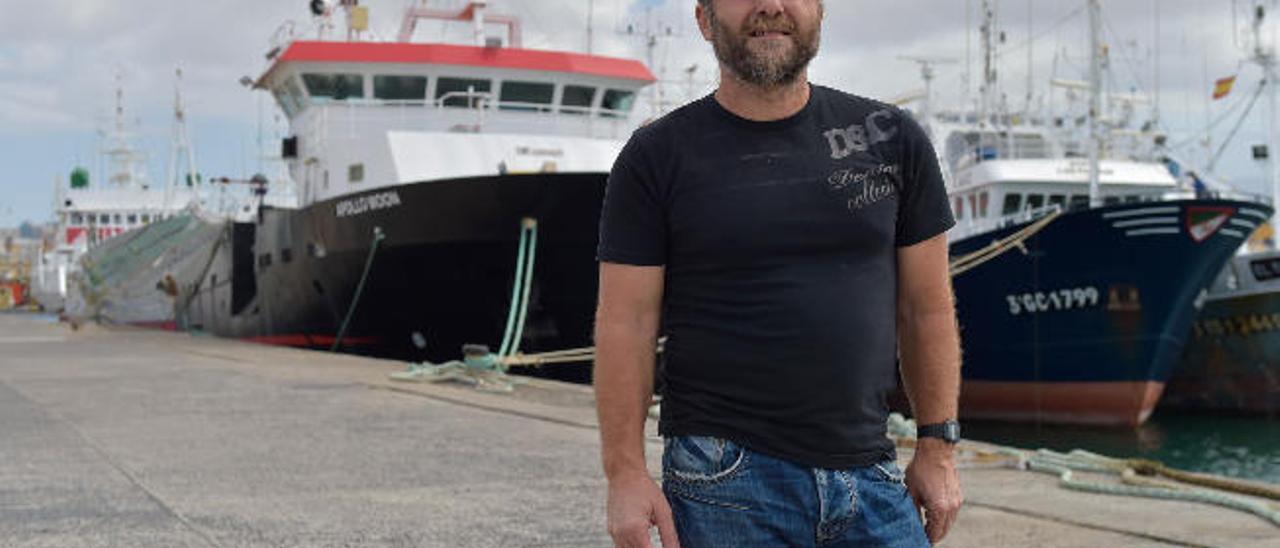 Fernando Gutiérrez en el Muelle Pesquero de La Luz y de Las Palmas.