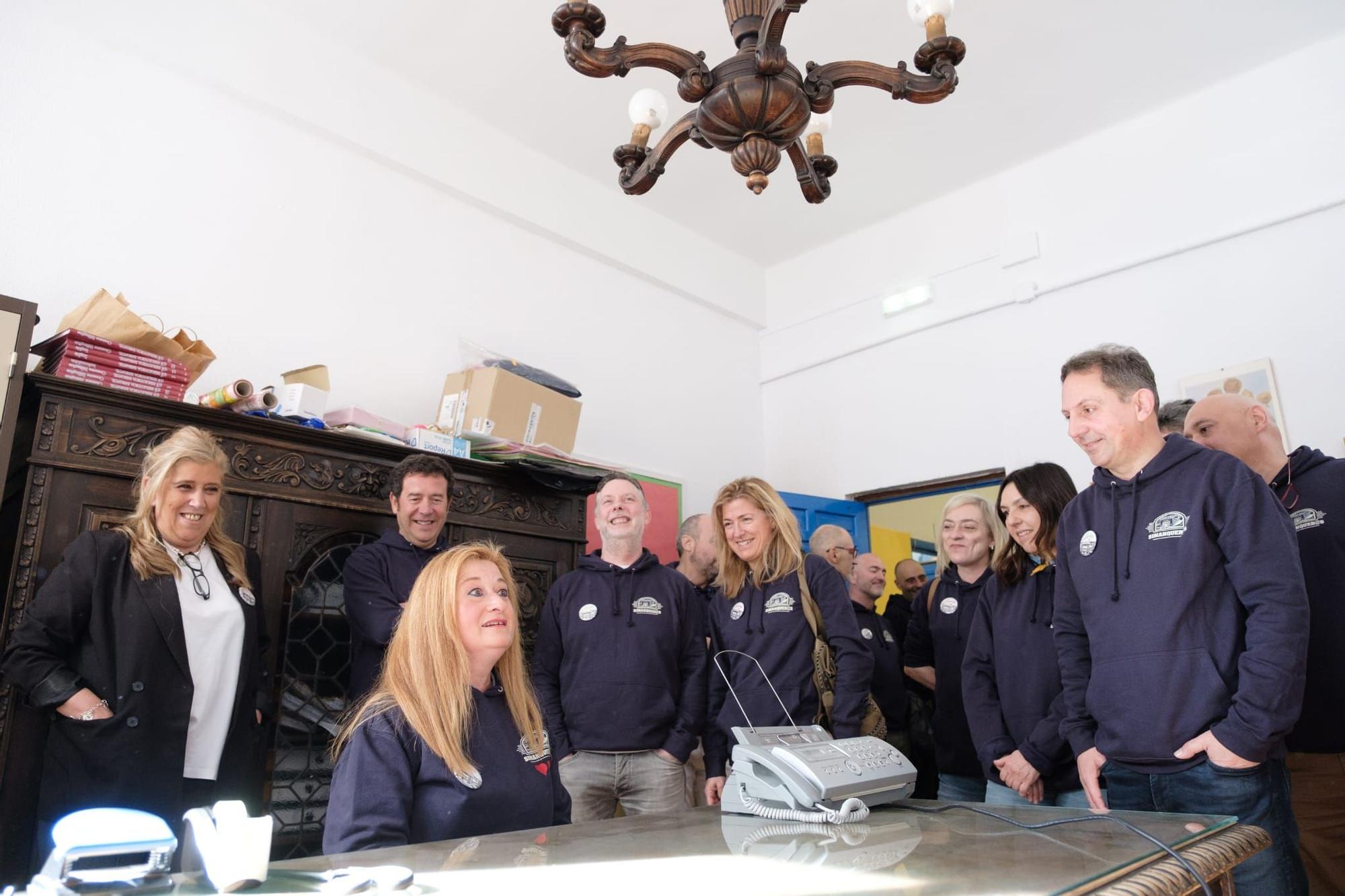 Antiguos alumnos de Los Campos, de visita en el colegio (en imágenes)
