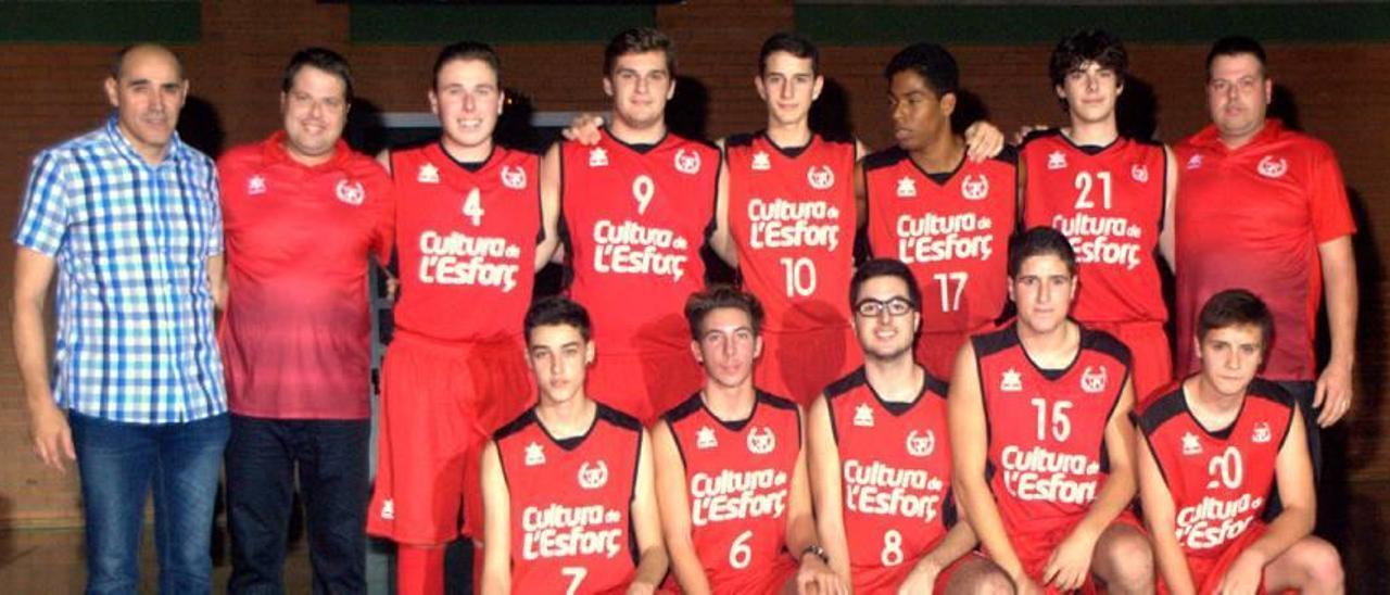 El Bàsquet Cullera consolida un nuevo proyecto con sabor femenino