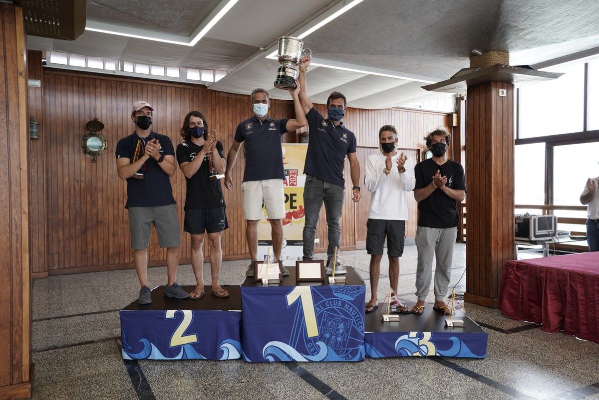 Los regatistas Gustavo y Rafael del Castillo revalidan el título de campeones de España de snipe