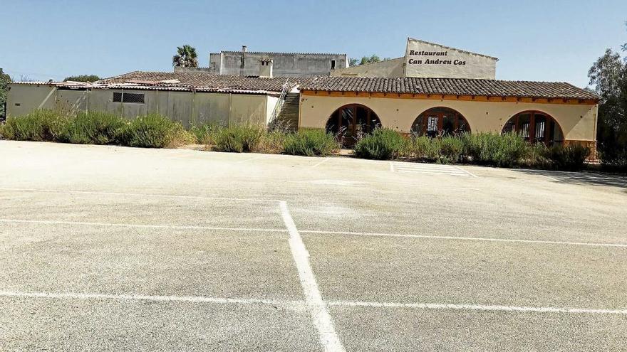 En la salida hacia Santanyí, velódromo y antiguo restaurante Can Andreu Cós, se prevén más negocios.