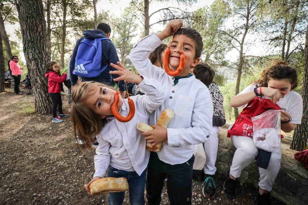 Cocentaina cumple con la tradición de la Corriola