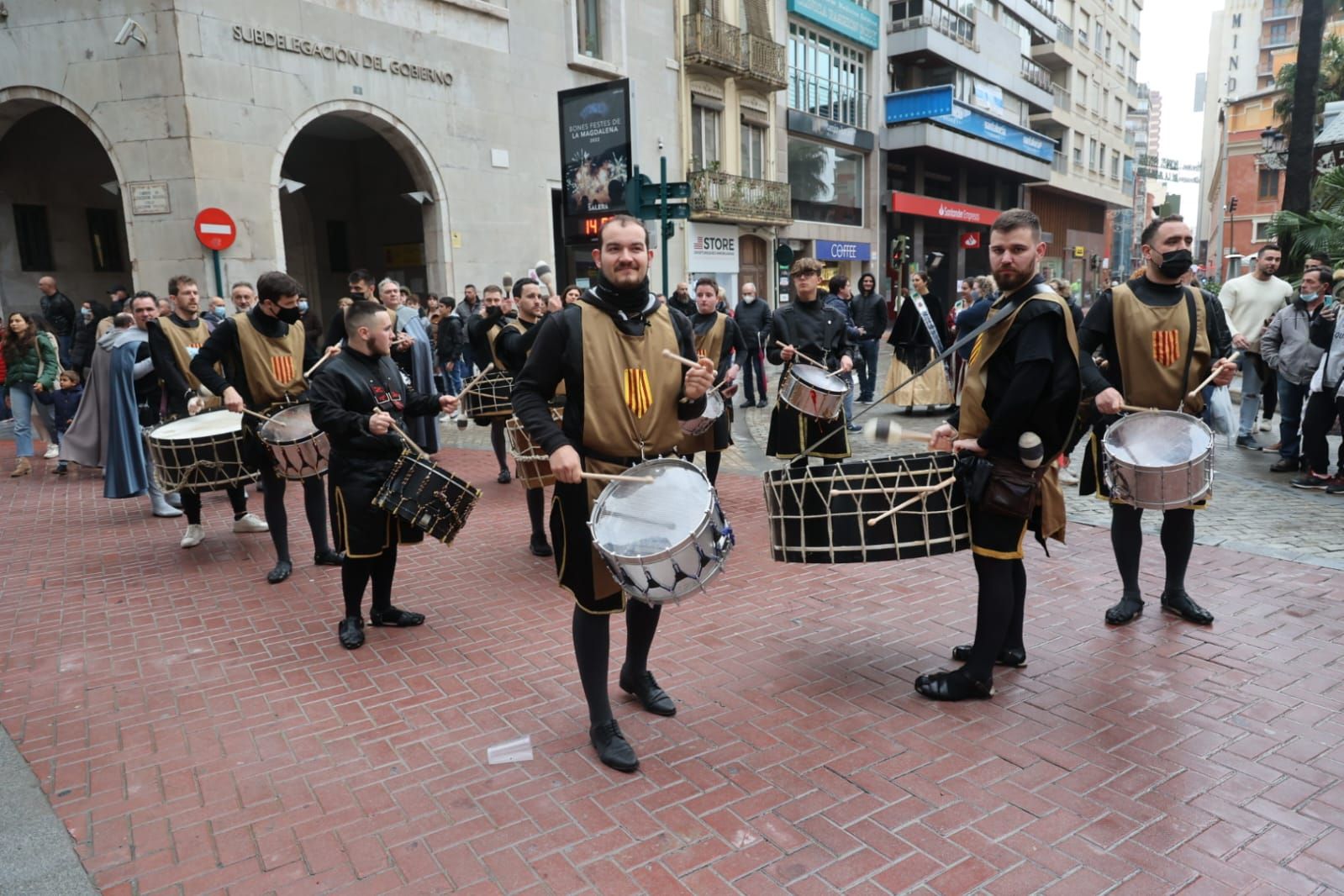 IMÁGENES | Así ha sido el desfile alternativo al Pregó de los entes vinculados