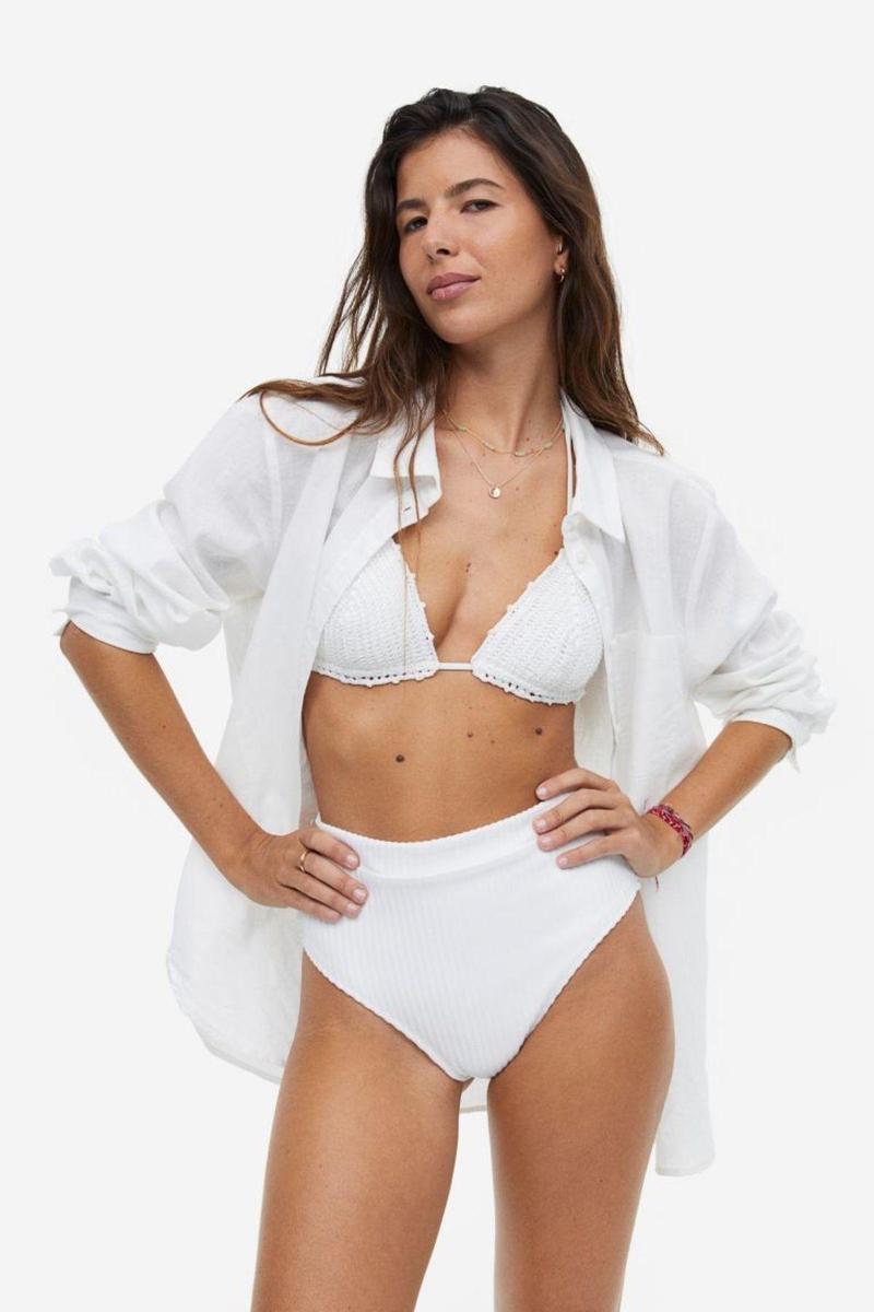 Bikini de crochet blanco, de H&amp;M