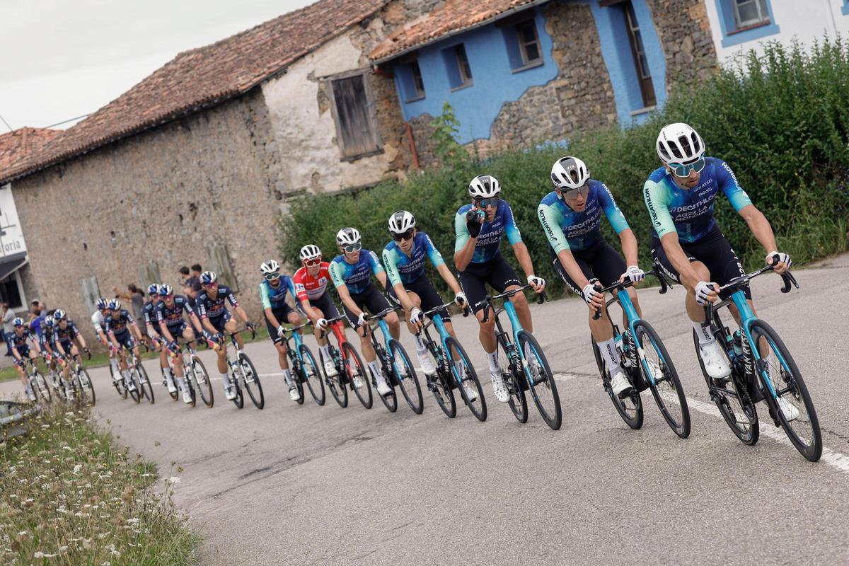 La etapa 16 de la Vuelta a España, en imágenes