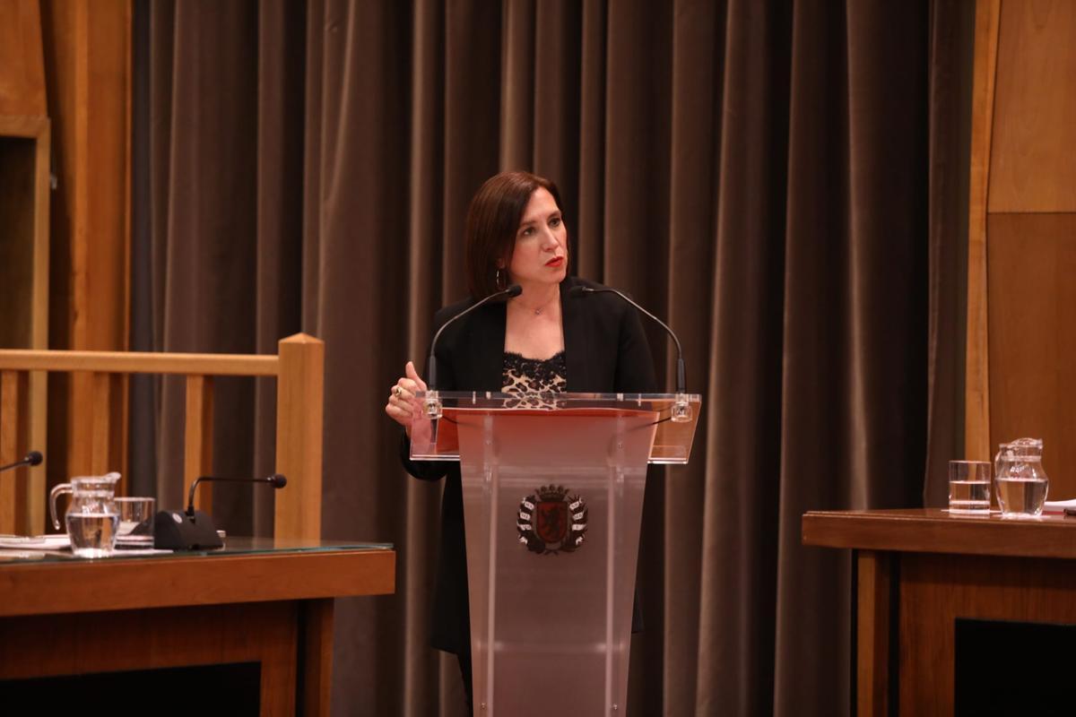Sara Fernández este jueves en el Ayuntamiento de Zaragoza
