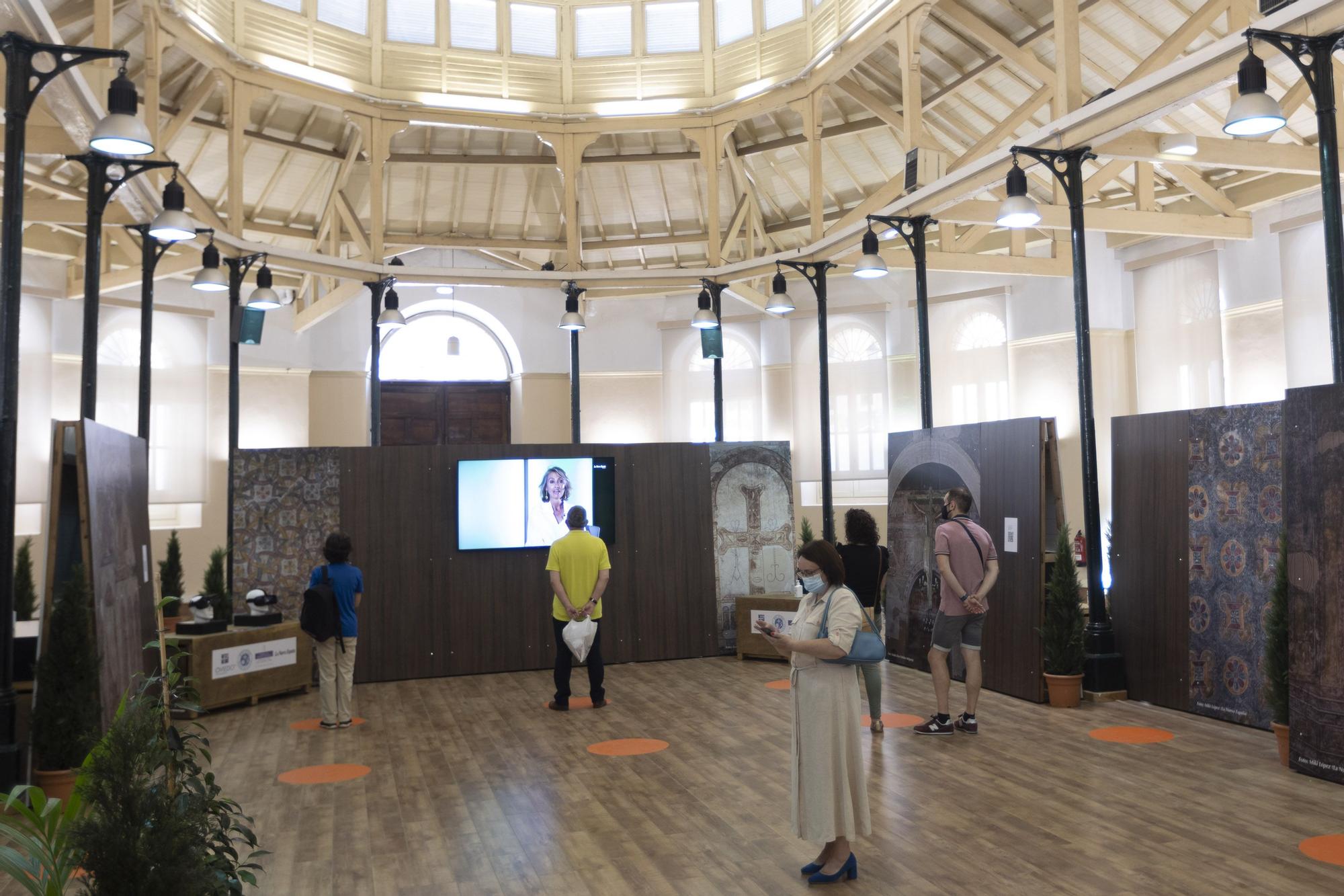 Exposición sobre las pinturas de la iglesia de Santullano