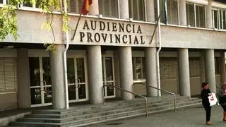 El acusado de violar en Cambre a una mujer que conoció por Tinder alega que ella consintió