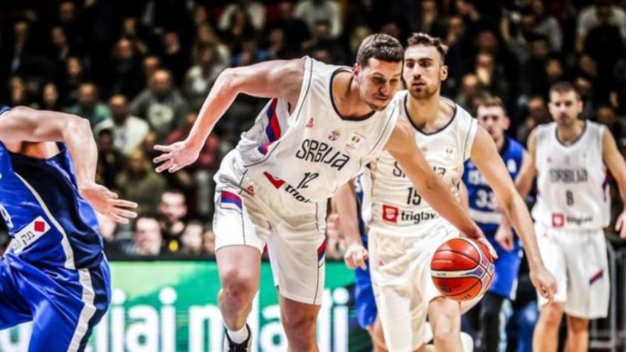 Milosavljevic, este domingo con Serbia ante Israel.