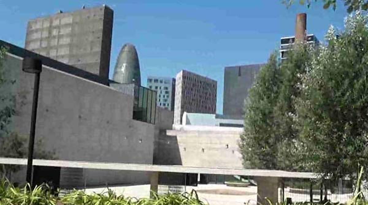 Els habitants del Poblenou opinen sobre el seu barri.