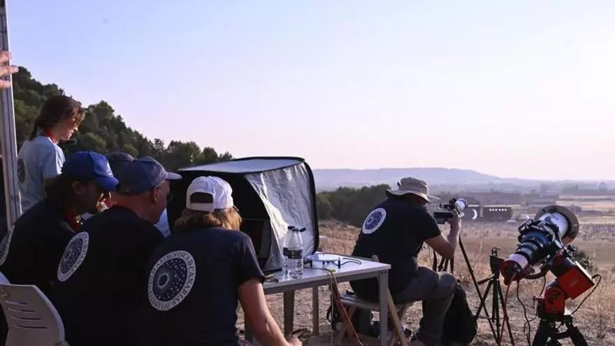 Científicos italianos denuncian el robo de instrumentos valorados en más de 50.000 euros tras un viaje a España para estudiar el eclipse