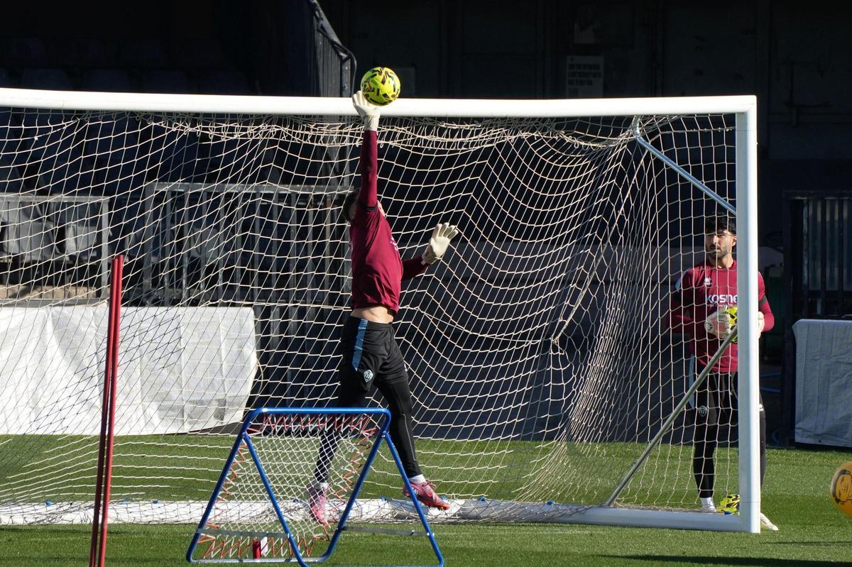 Galería | El entrenamiento del CD Castellón en imágenes, con el Leganés entre ceja y ceja