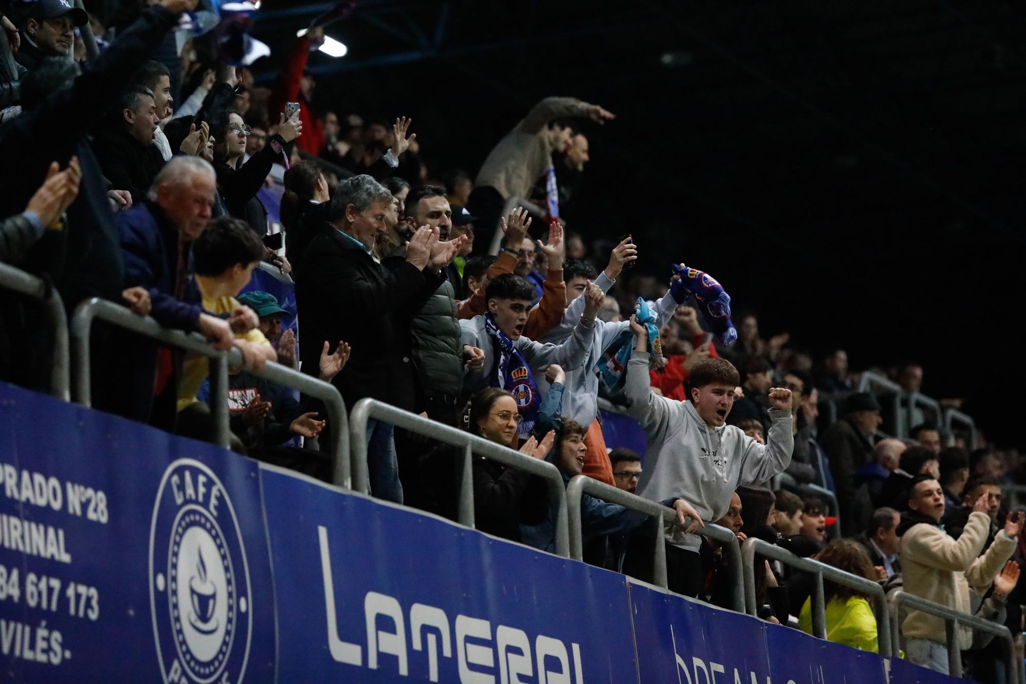 Las imágenes de la victoria (2-0) del Real Avilés antes más de 3.000 espectadores en el Suárez Puerta