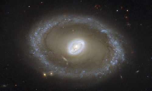 El 'Hubble' cumple 25 años en órbita