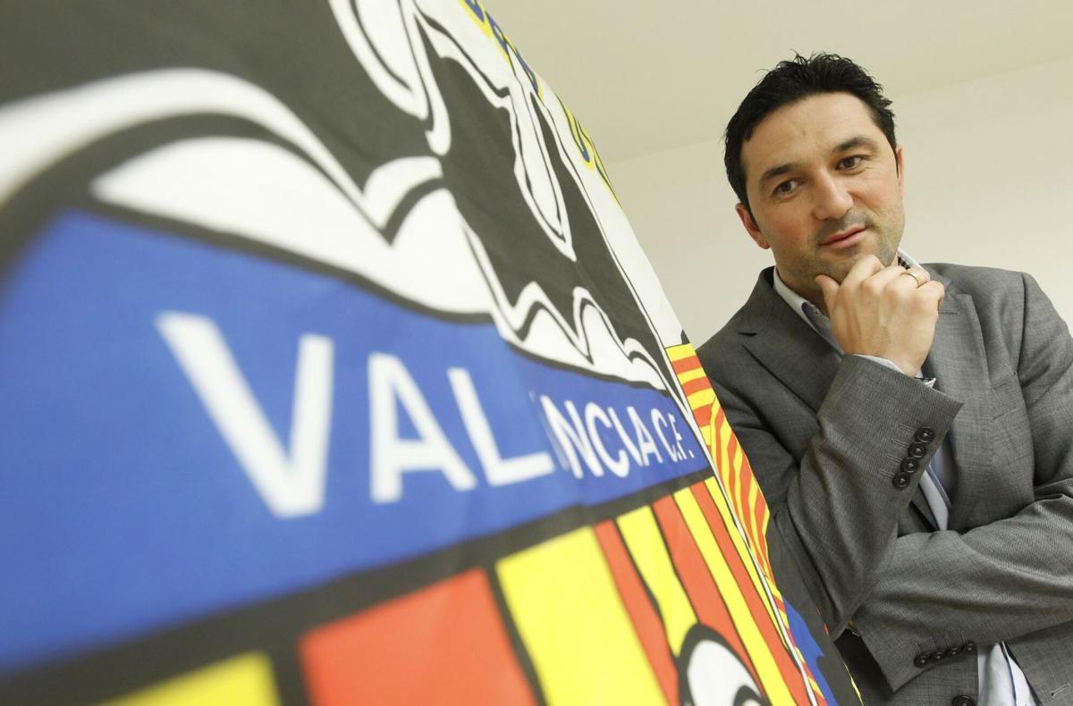 Braulio en su etapa en el Valencia CF