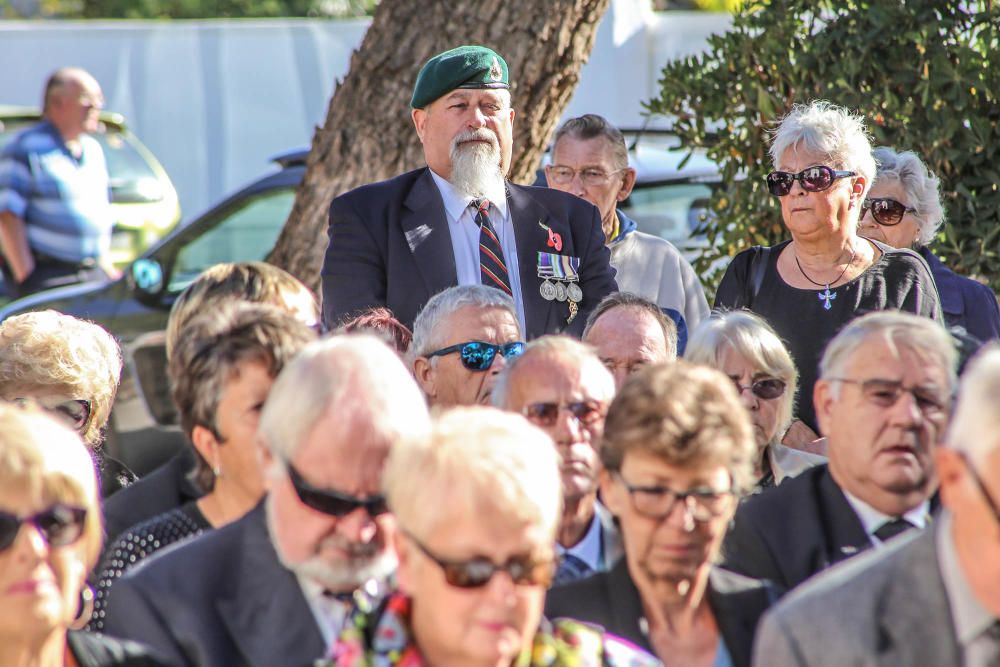 La comunidad británica de Torrevieja celebra el Po