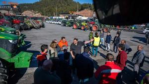 Oriol Junqueras en la caravana de agricultores en su paso por la localidad de El Bruc.