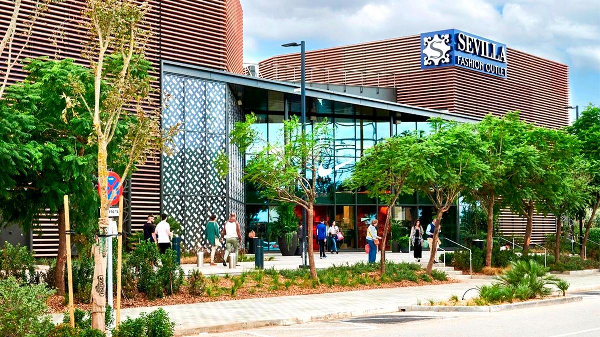 Sevilla Fashion Outlet.