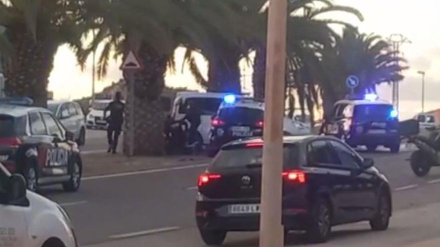 Roban una furgoneta en Torre Pacheco, provocan un accidente en Los Dolores y los pillan en Cartagena