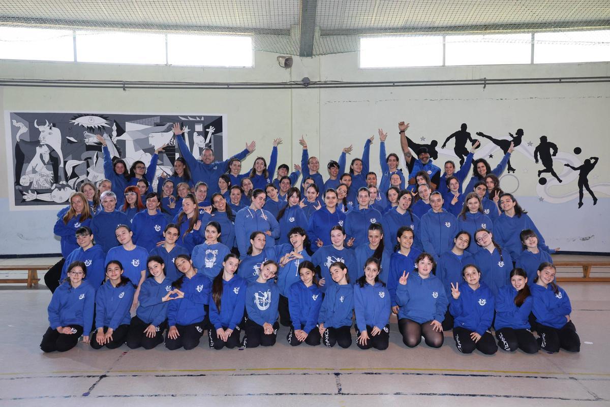 Bailarinas de la academia Unidance de Vigo que participará en el Vigo Porté.