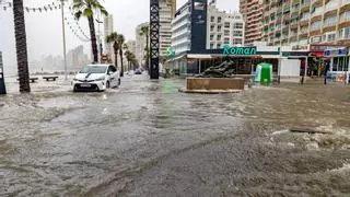 La DANA deja 175 litros/m² de lluvia, inundaciones y cortes de carreteras en Alicante
