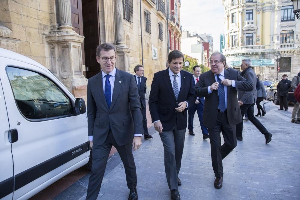 Reunión de presidentes en Oviedo